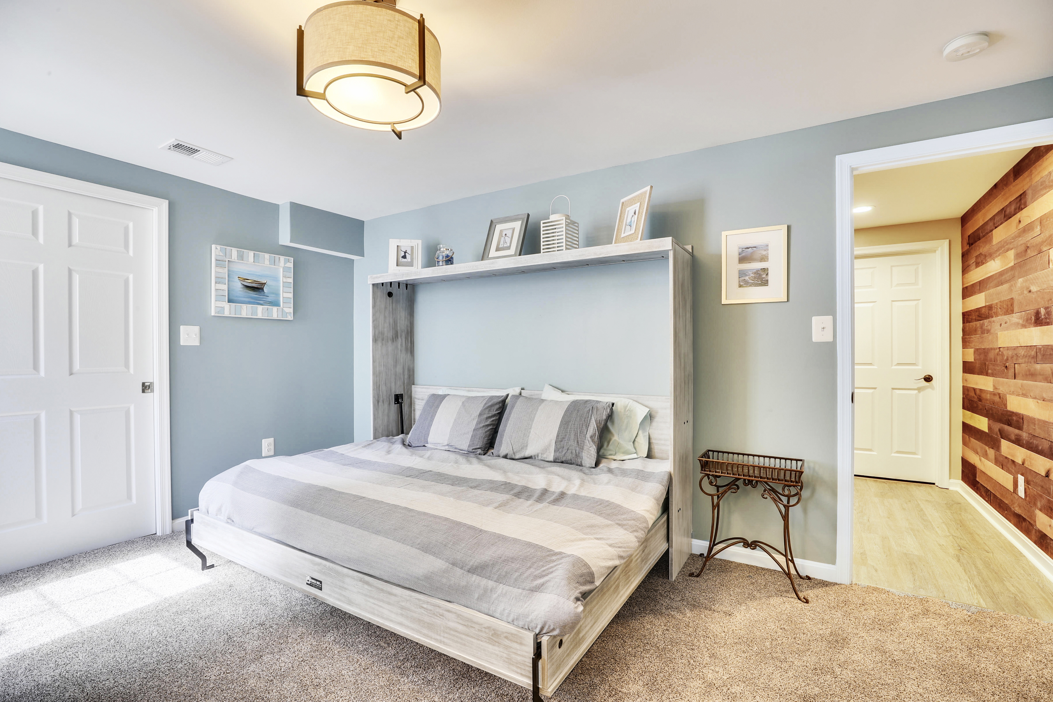 Lower Level-Bedroom-12I1329