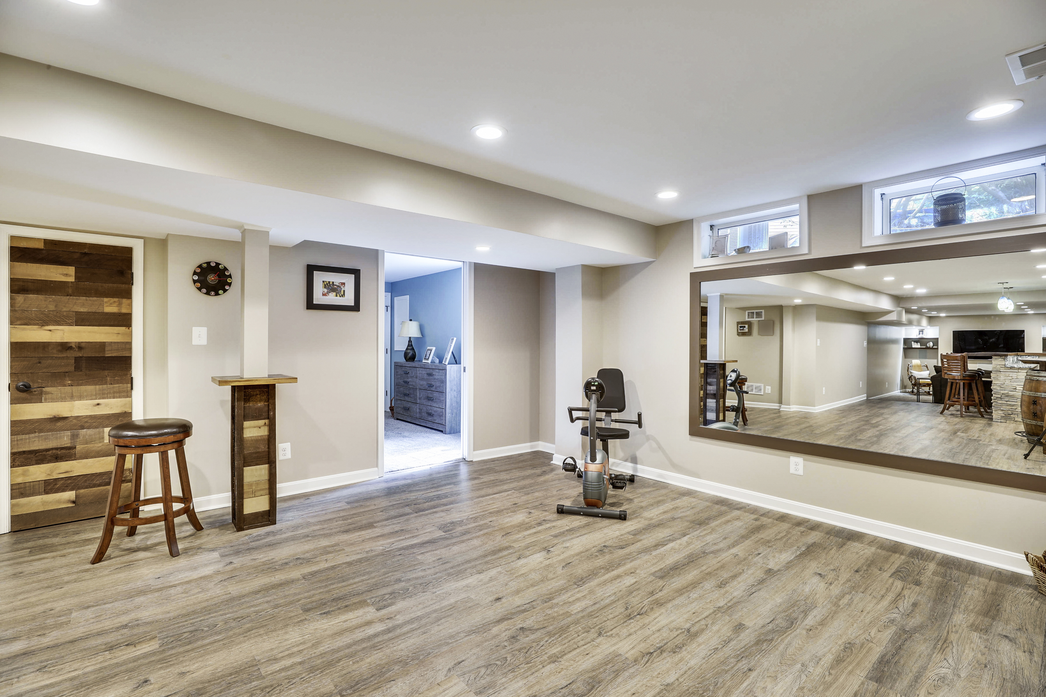 Lower Level-Gym Area-12I1254