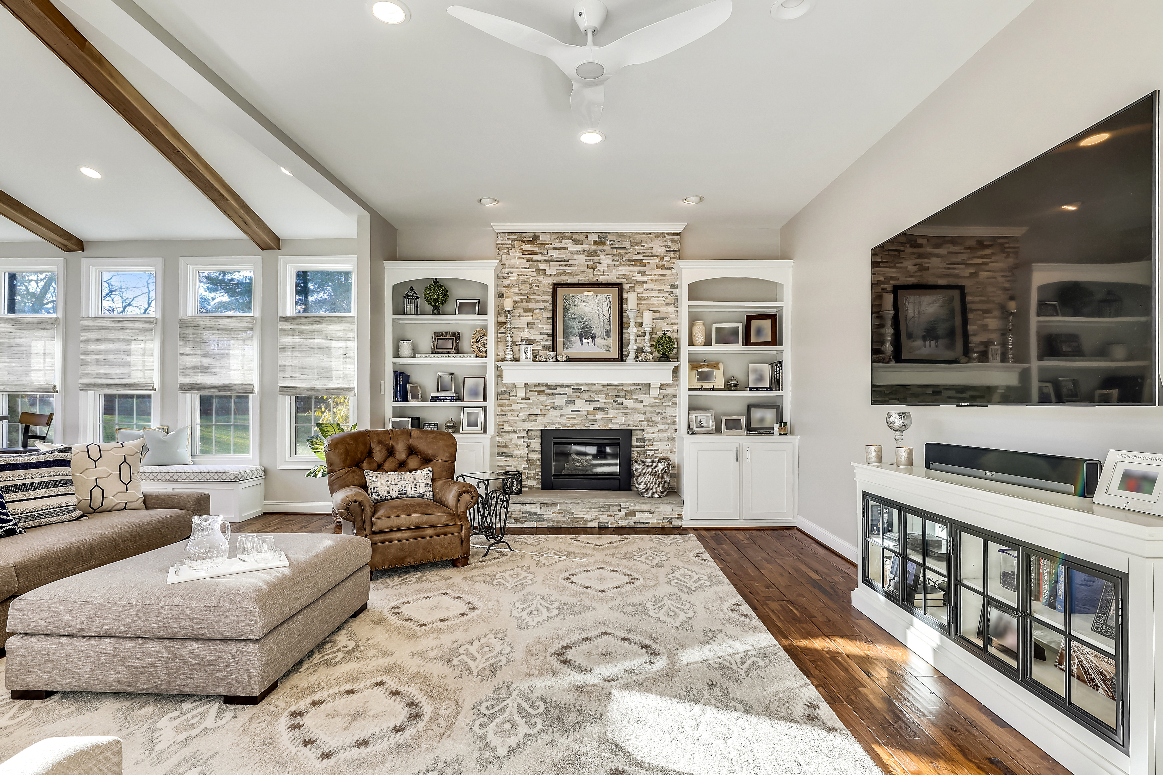 main level-living area-s3a0016