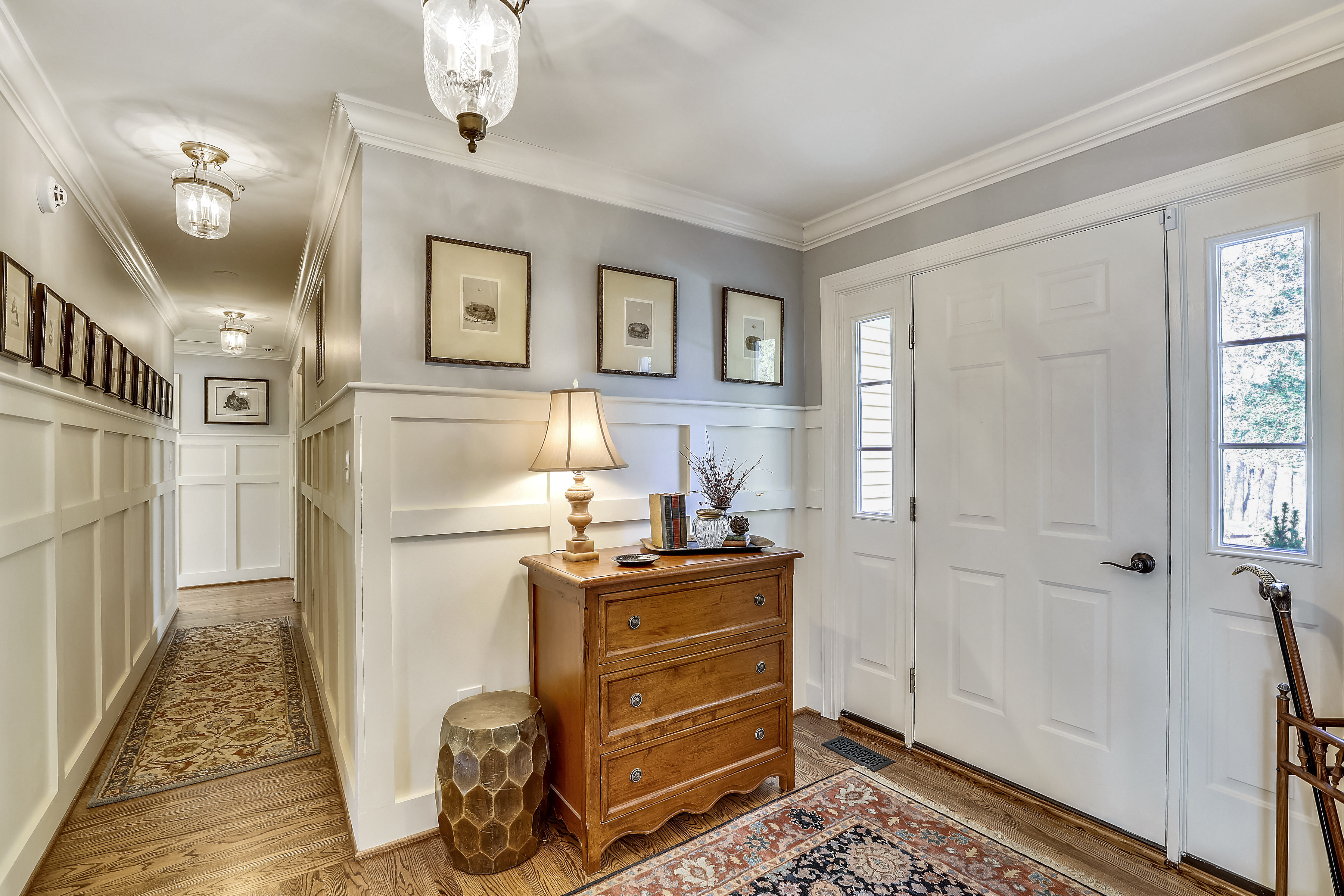 Main Level-Entrance-S3A0051