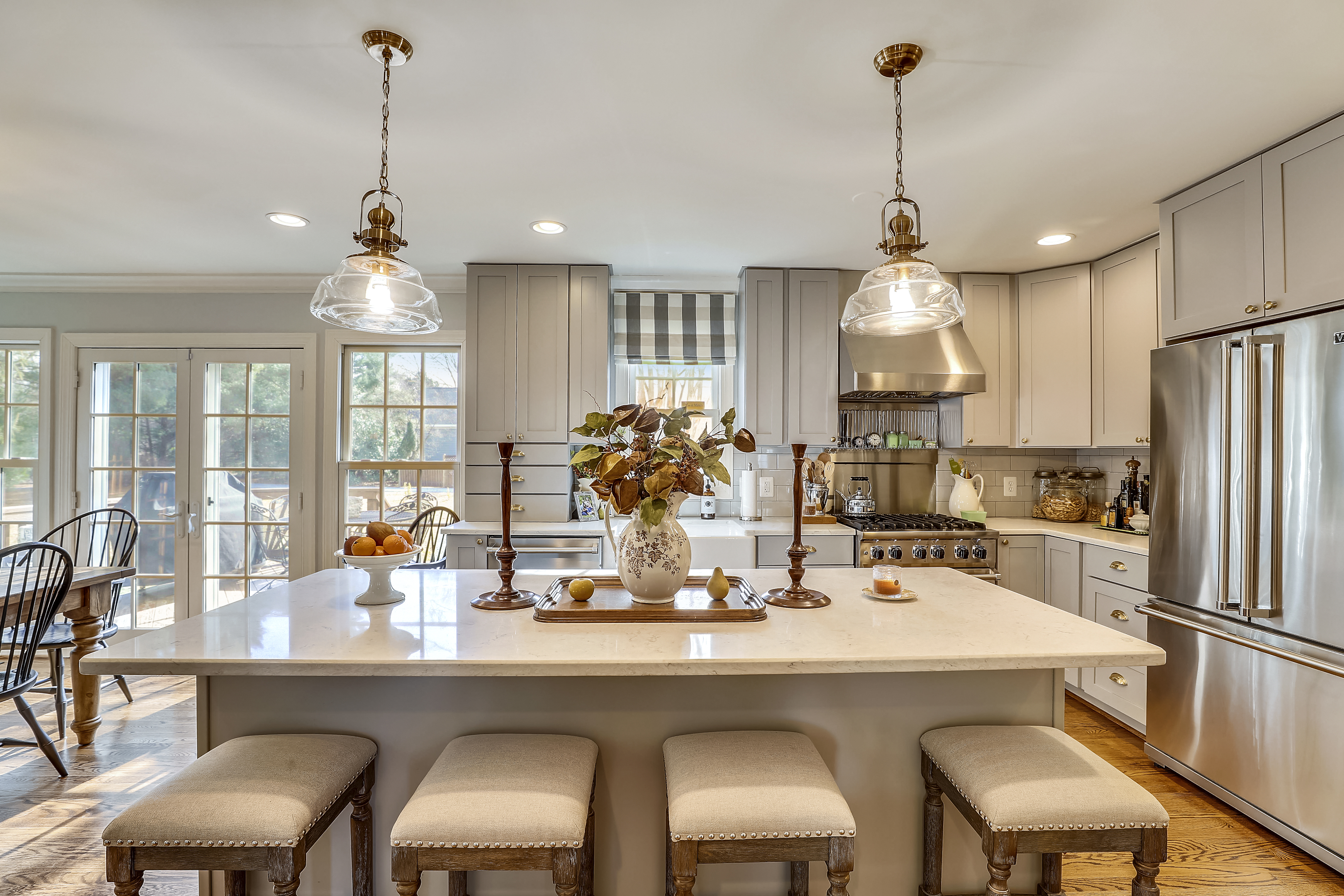 Main Level-Kitchen-S3A0031